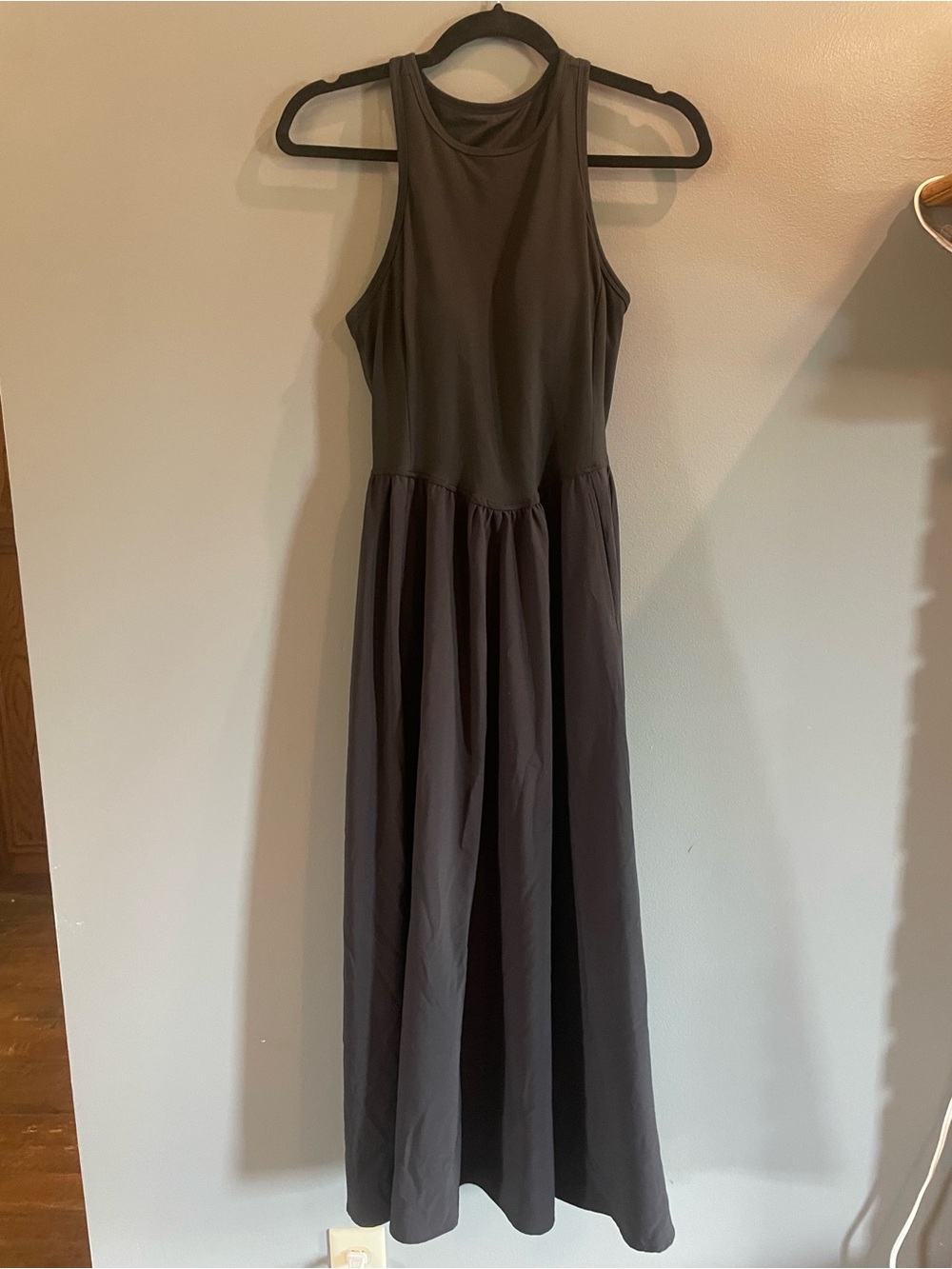 Zella effortless sleeveless hybrid racer back midi dress